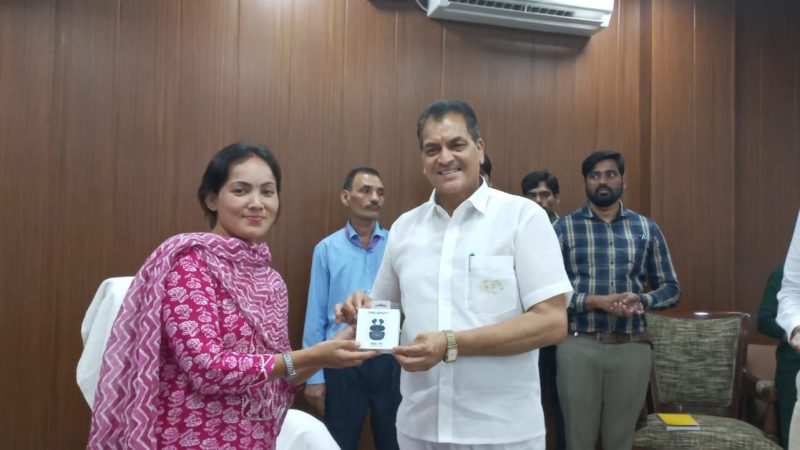बिल लाओ इनाम पाओ के छठवें एवं सातवें लकी ड्रॉ की हुई घोषणा,कुल इतने लोगों को मिले इनाम