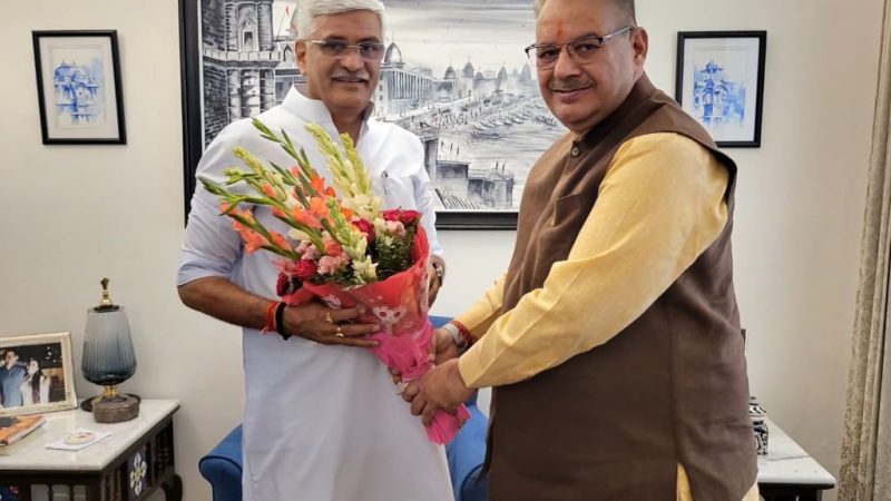 नई दिल्ली में केंद्रीय जलशक्ति मंत्री से भेंट, टोंस (तमसा) नदी को यमुना की सहायक नदी के तौर पर लेते हुए नमामि गंगे परियोजना के तहत करोडो की योजनाओं की जल्द स्वीकृति,