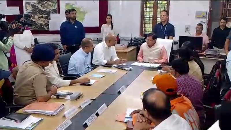 अतिवृष्टि से बेघर हुए लोगों के लिए पुनर्वास एवं प्रशिक्षण तथा जिन बच्चों ने अपने माता-पिता को खो दिया है, उनकी आगे की शिक्षा के लिए जल्द ही योजना लाई जायेगी।
