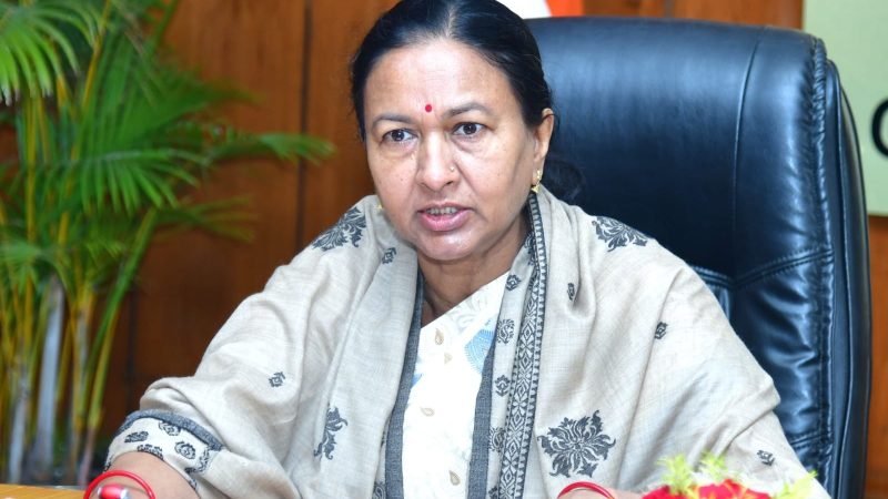 अपर मुख्य सचिव राधा रतूड़ी ने मुख्यमंत्री के द्वारा की घोषणाओं की प्रगति की समीक्षा की।