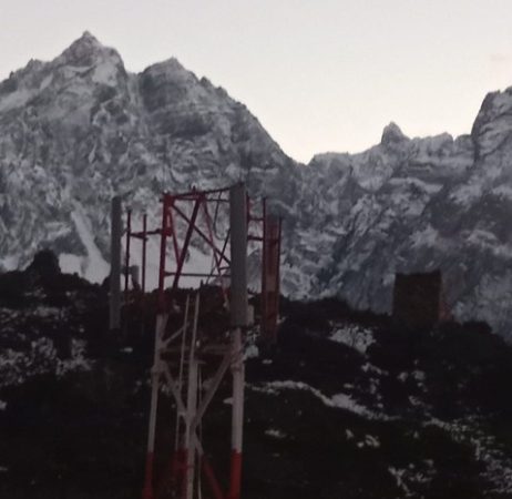 आदि कैलाश यात्रा मार्ग पर बजेगी मोबाइल की घंटी, कुटी गांव पहुंचा मोबाइल नेटवर्क,यात्रियों स्थानीय ग्रामीणों और सुरक्षा बलों को होगा फायदा,आदि कैलाश यात्रा मार्ग के नाबी और गुंजी गांवों में भी लगा रहा है टावर।