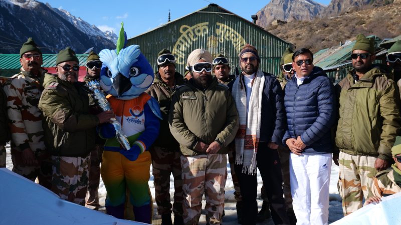 भारत चीन बॉर्डर पहुंची 38 वें नेशनल गेम्स की मशाल तेजस्विनी,गुंजी में मौली की गूँज, राष्ट्रीय खेलों के प्रति अधिकाधिक लोगों को प्रेरित करने का प्रयास।