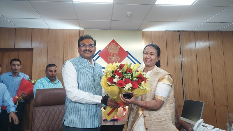 मुख्य सचिव के तौर पर वरिष्ठ आईएएस अधिकारी ने किया पदभार ग्रहण, गिनाई अपनी प्राथमिकताएं।