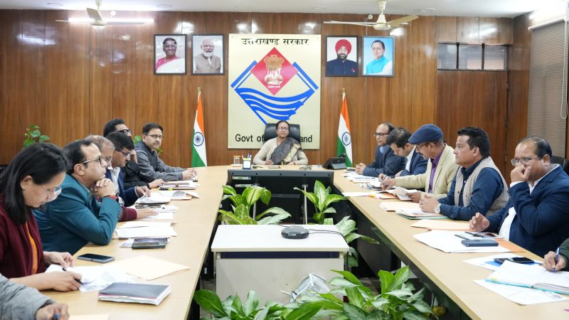 सीएस ने स्कूलों में ईट राइट मूवमेंट के तहत स्थानीय मिलेट्स को मिड डे मील में शामिल,सहकारिता विभाग के माध्यम से मिलेट्स प्रोक्यूरमेंट, स्कूलों में मशरूम गार्डन विकसित करने हेतु भोजनमाताओं को प्रशिक्षण।