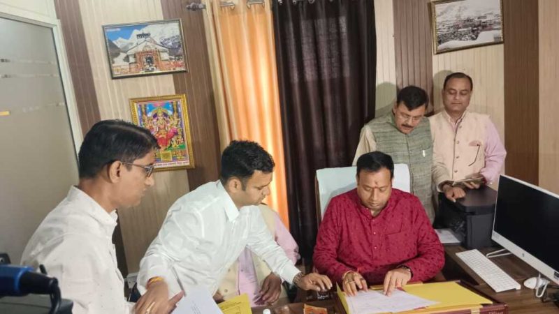 BKTC के नए नवेले अध्यक्ष हेमंत द्विवेदी ने संभाला कार्यभार, बताई अपनी प्राथमिकता, चारधाम यात्रा सुचारु रूप से कैसे चल सकें।