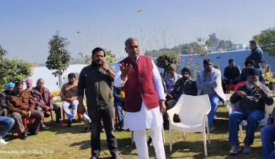 गदरपुर विधायक को अतिक्रमण हटाने का नोटिस,15 दिन में सरकारी भूमि से कब्जा हटाने का अल्टीमेटम, नेताओं और समर्थकों का लगा जमावड़ा।