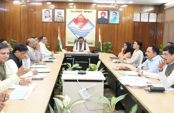 जल जीवन मिशन की प्रगति पर सर्वोच्च समिति की समीक्षा,मुख्य सचिव ने दिए जल गुणवत्ता परीक्षण और रिपोर्टिंग सुदृढ़ करने के निर्देश।