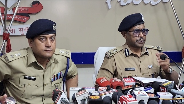 देहरादून में पुलिस एनकाउंटर, ठेकेदार से लूट और इंस्पेक्टर पर गोली चलाने वाला 50 हजारी बदमाश ढेर।