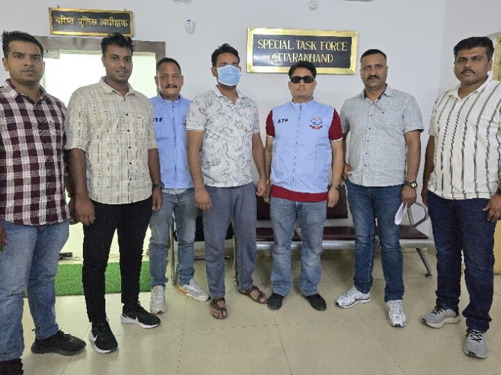 गोवा के करोड़ों की सेक्सटॉर्शन रैकेट का सरगना देहरादून से गिरफ्तार, 3 साल से था फरार।